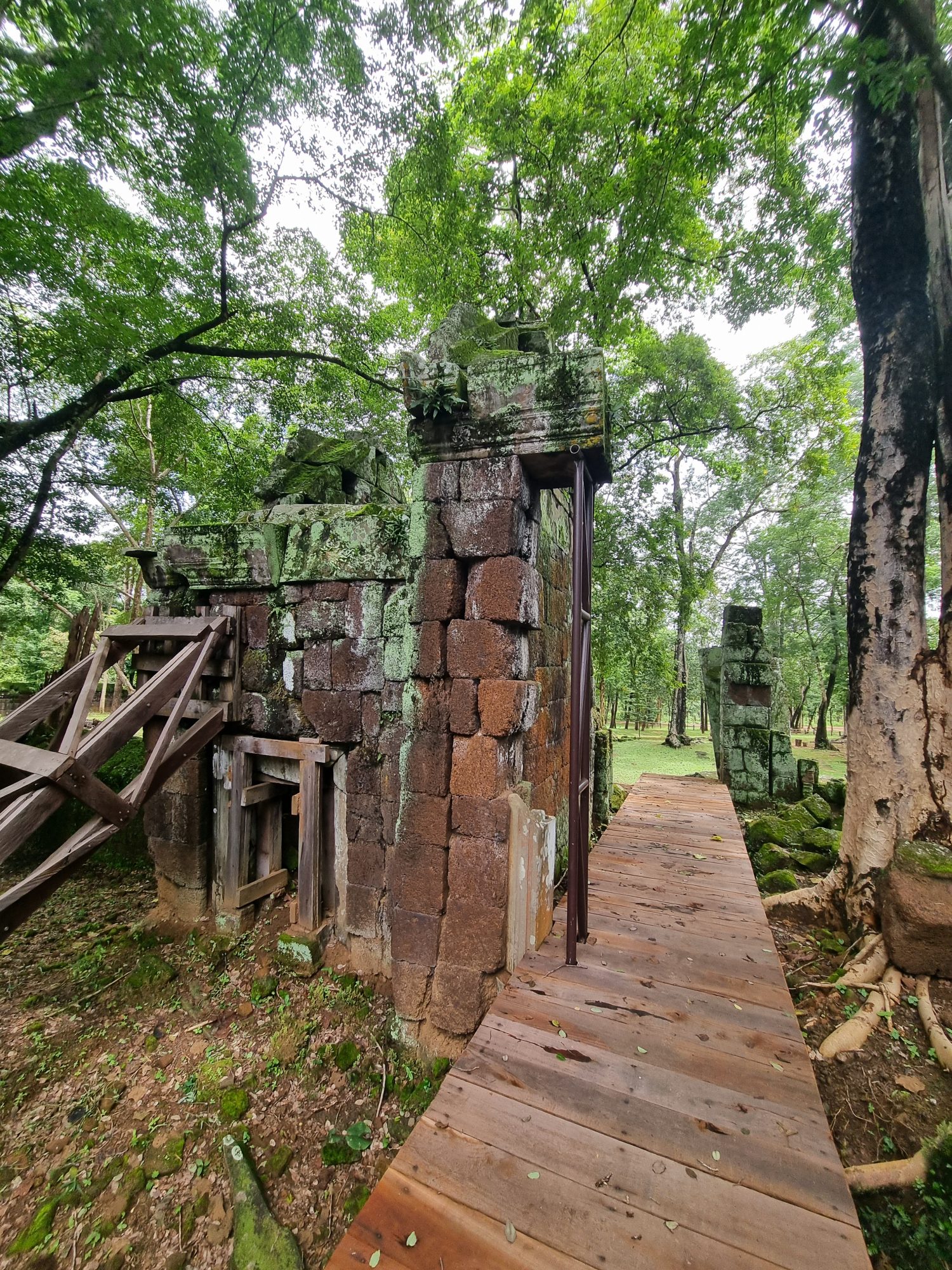 Prasat Banteay Pir Chan : Le temple perdu aux portes d’Angkor 20250726 124120